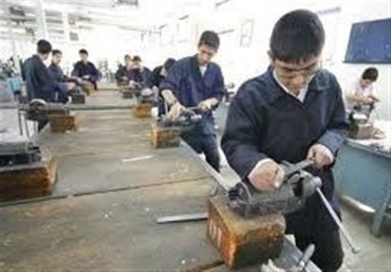 فراز و فرود بانک آینده؛ از ایران‌مال تا بدهی 500 هزار میلیاردی